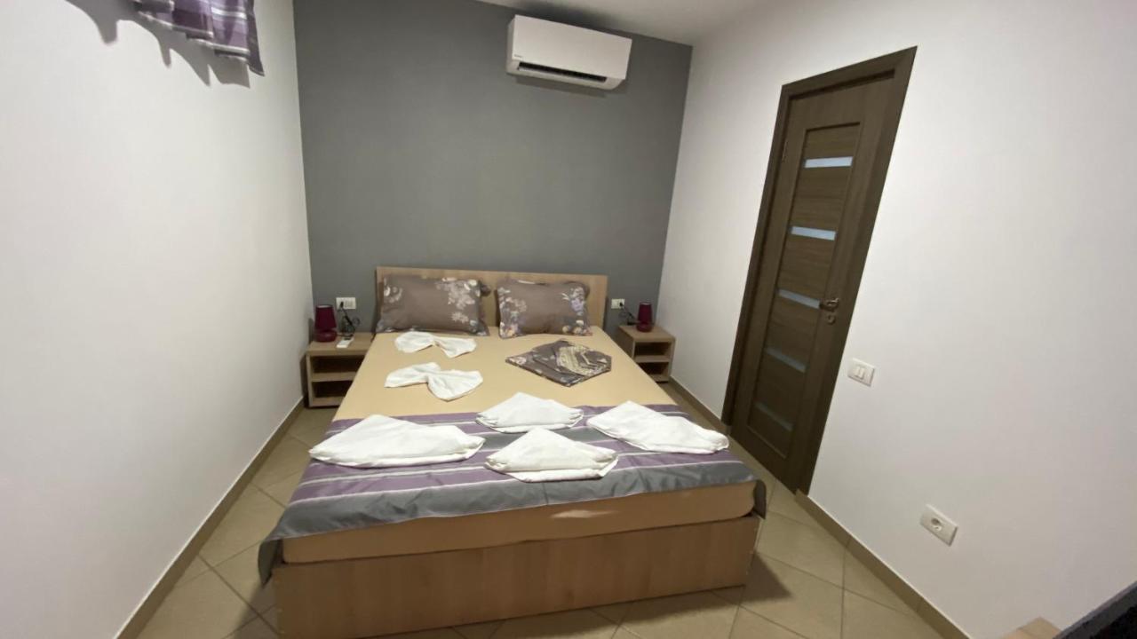 Casa Clau Cazare Orşova מראה חיצוני תמונה