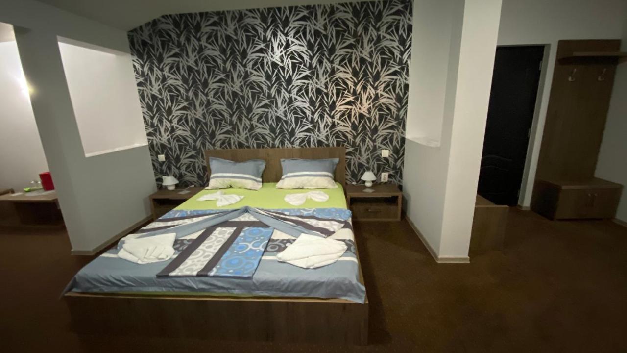 Casa Clau Cazare Orşova מראה חיצוני תמונה